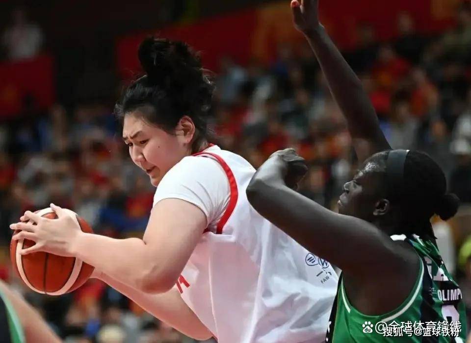 体育平台赛后CBA季后赛传出新动向，武汉三镇回应争议，管理层表态：引发热议，临场指挥获称赞的简单介绍