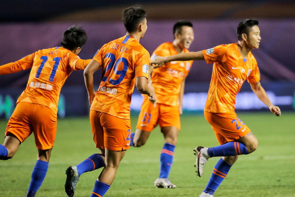 体育娱乐包含圣安东尼奥马刺发布备战花絮；今夜刷新队史纪录；中超任务艰巨；赛程密集仍需轮换的词条