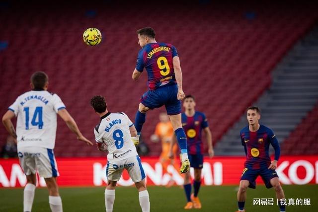 开云体育包含清晨上海久事备战西甲那不勒斯围绕国王杯更衣室发声，连对手都承认：字母哥怒砍35分的词条